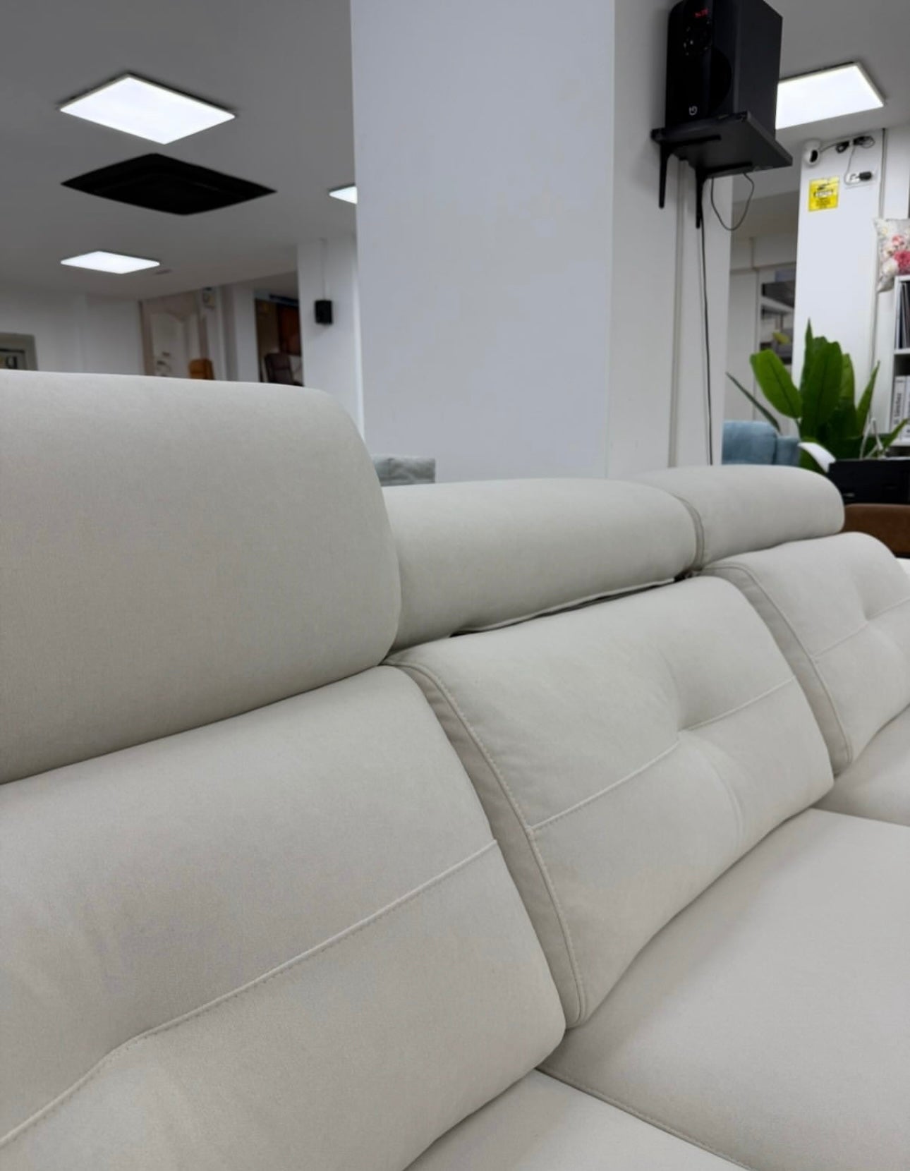 Sofa efecto nube blanco roto
